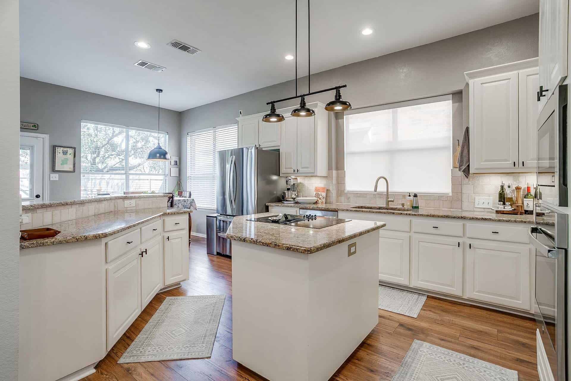 An image that shows 4263 Lake Villas Drive (9 Of 43)