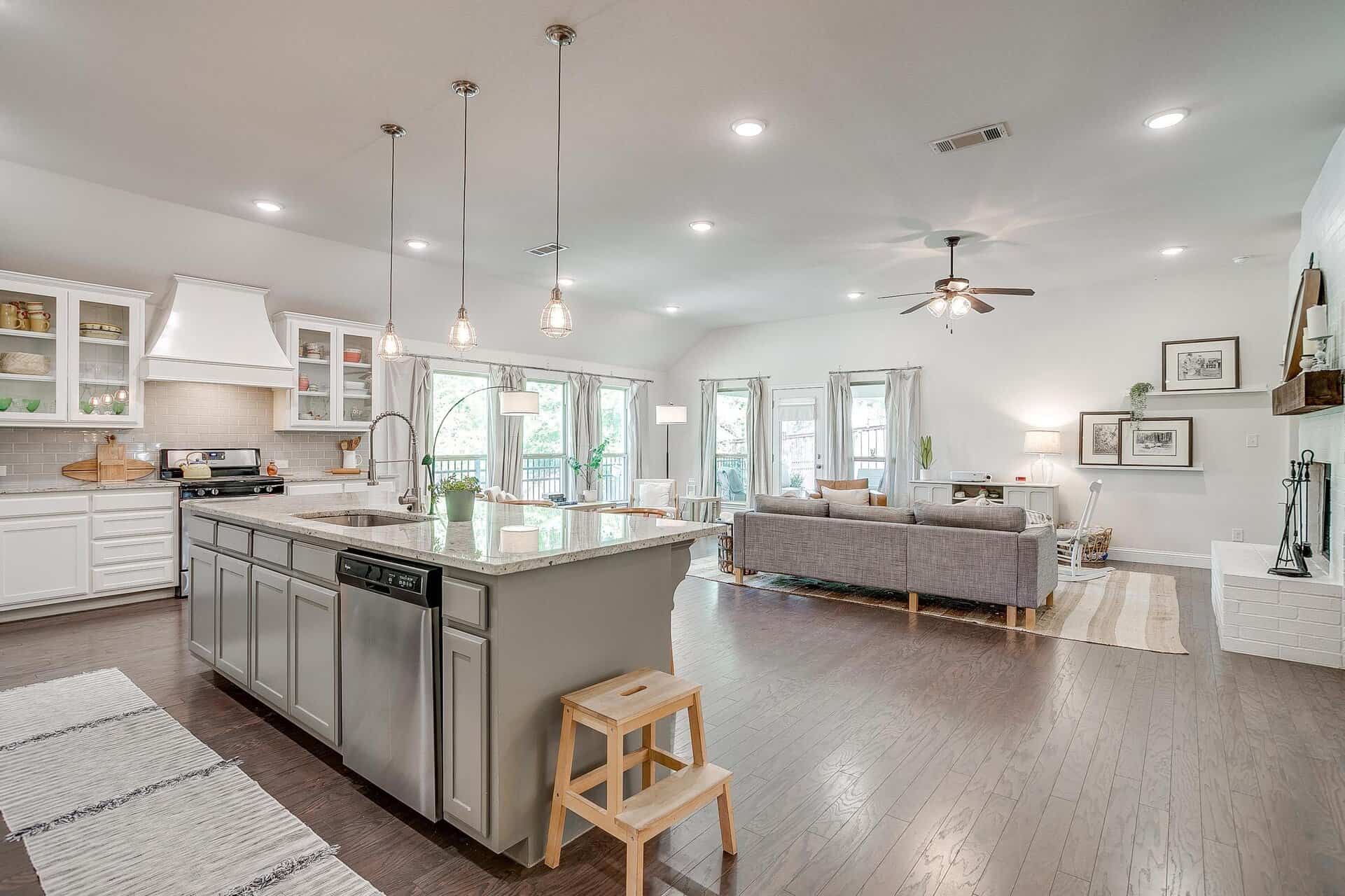 An image that shows 5220 Scott Rd (11 Of 58)