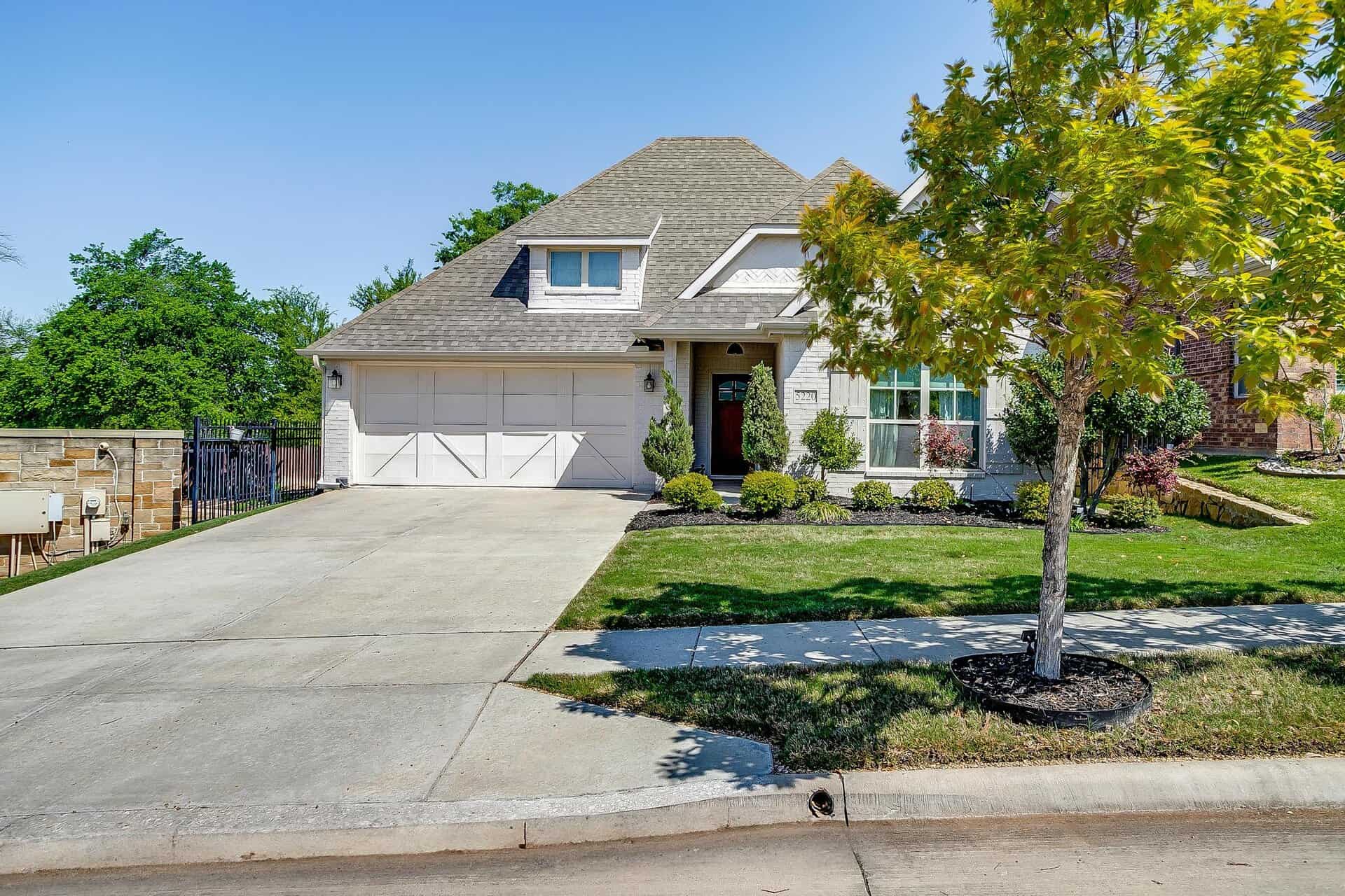 An image that shows 5220 Scott Rd (3 Of 58)