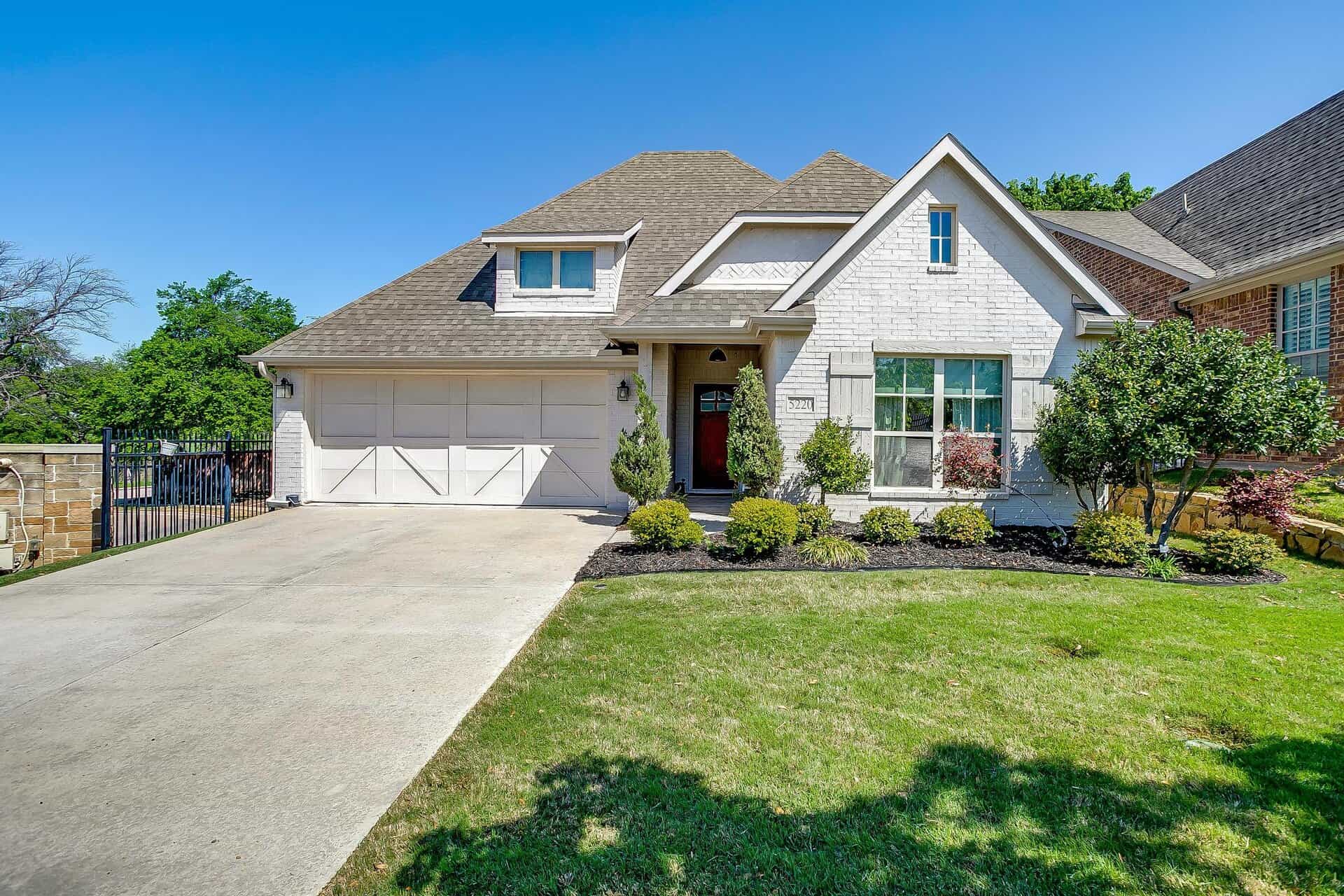 An image that shows 5220 Scott Rd (4 Of 58)