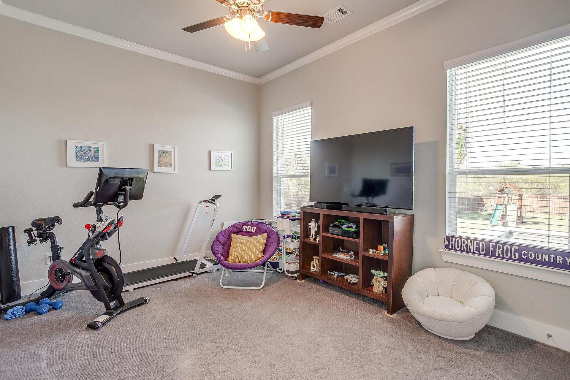 An image that shows 716 Prairie Timber Rd (29 Of 42)