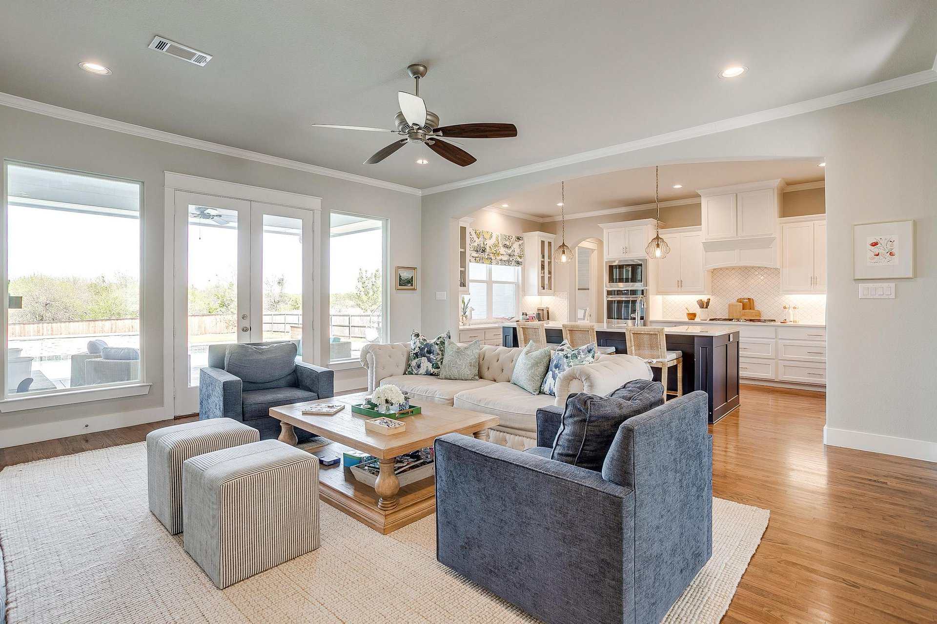 An image that shows 716 Prairie Timber Rd (7 Of 42)