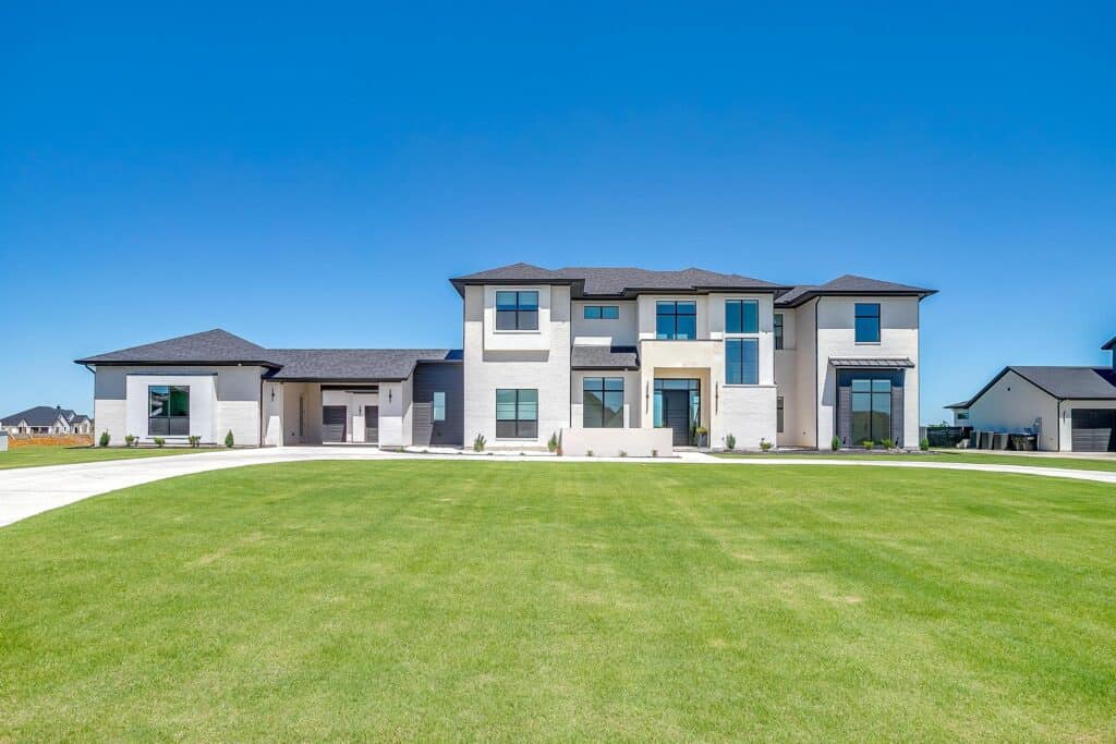 An image that shows 12404 Bella Italia Drive (11 Of 102)