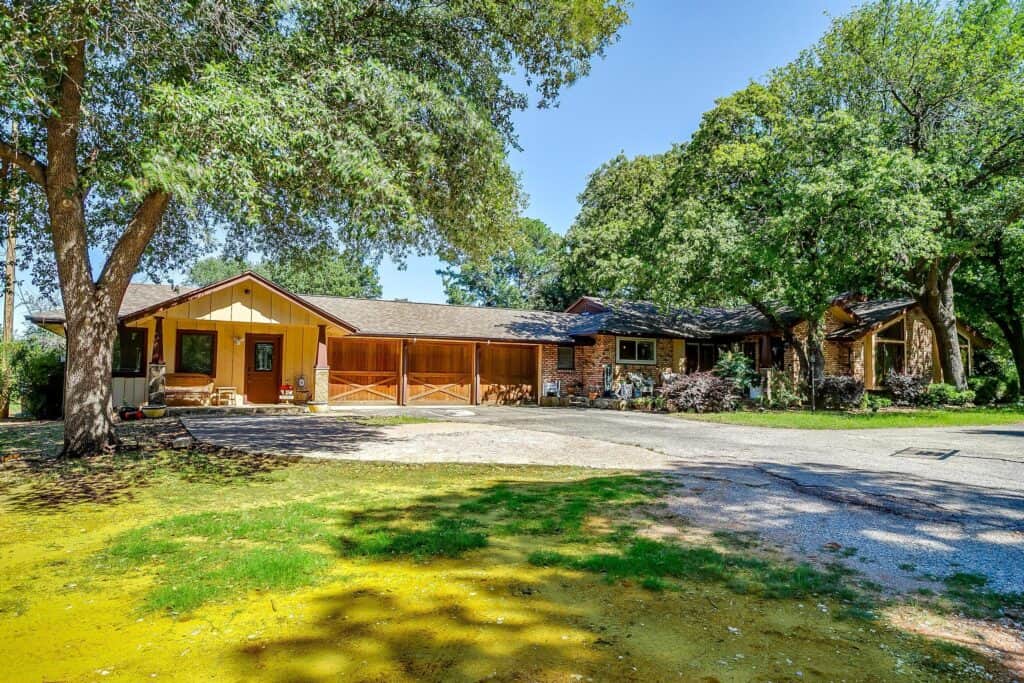 An image that shows 3401 Quail Lane (14 Of 71)