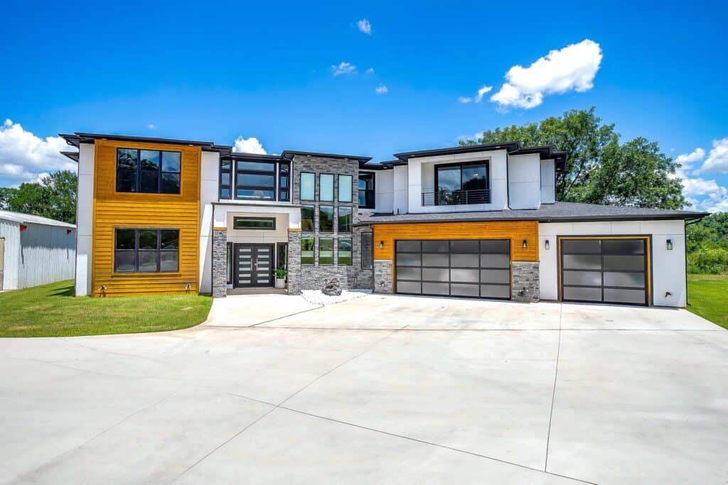 An image that shows 112 Windmill Rd. (12 Of 84)