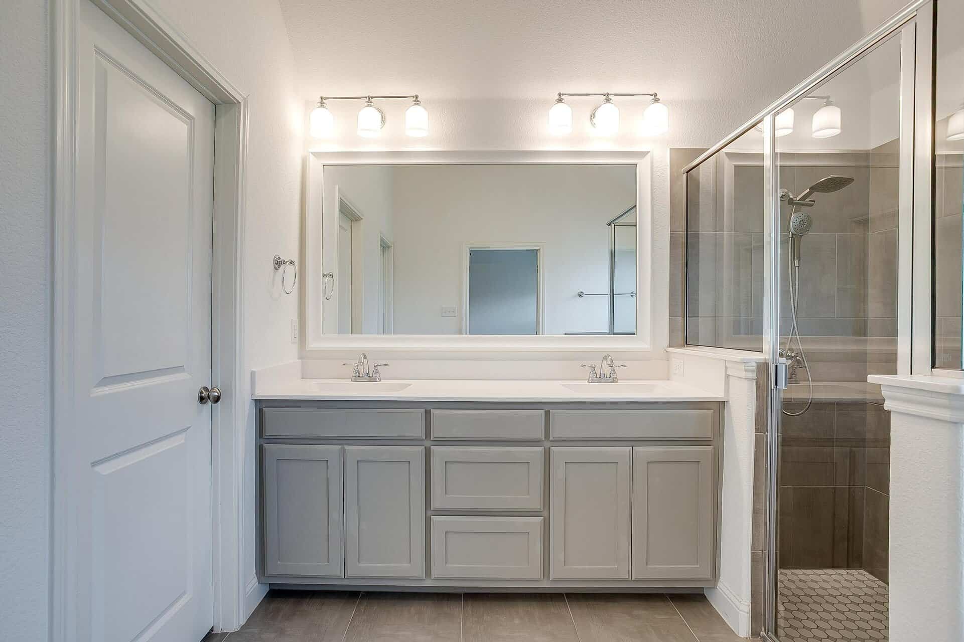 An image that shows 301 Bluestem Ln (25 Of 42)