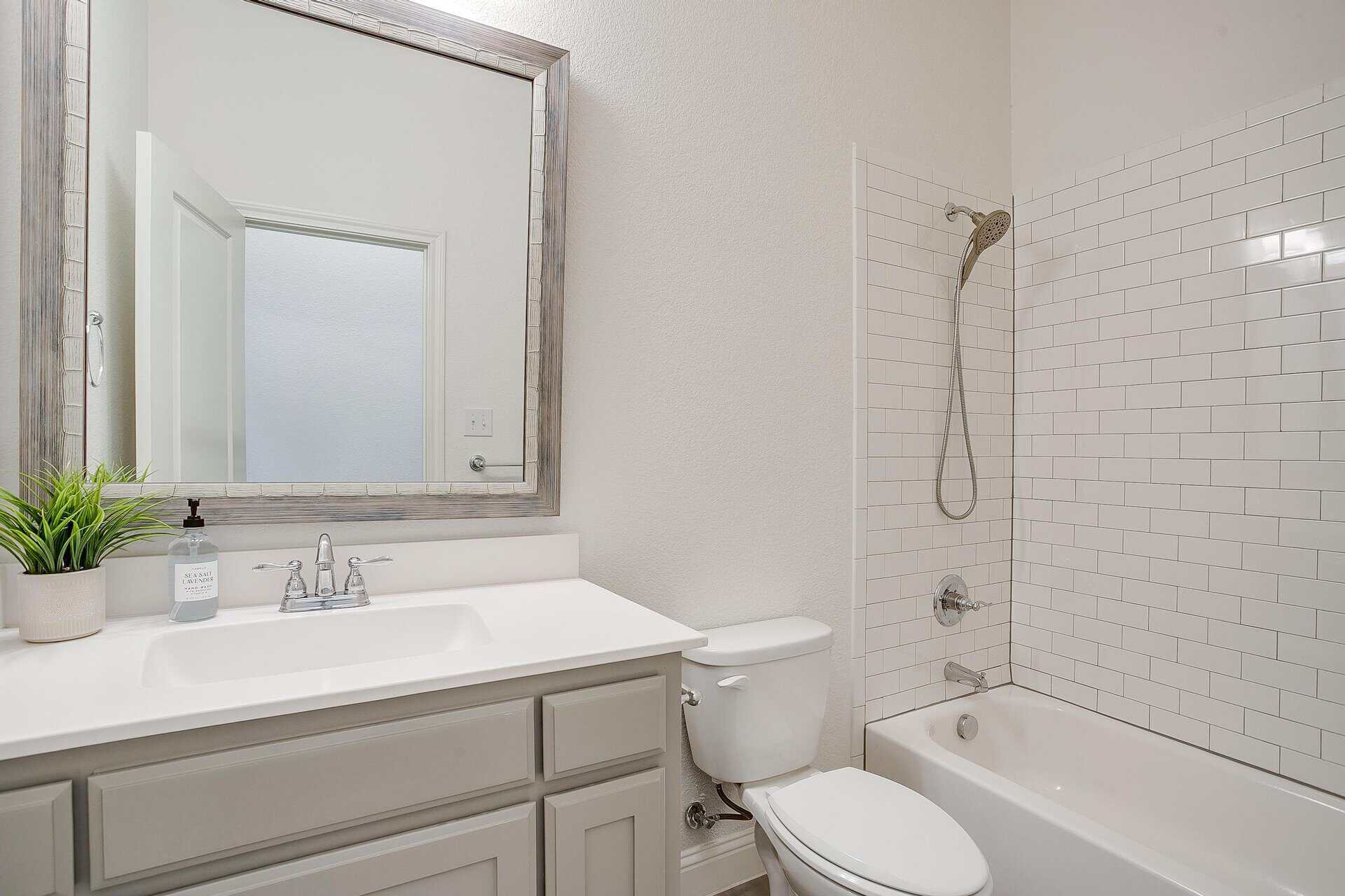 An image that shows 301 Bluestem Ln (27 Of 42)