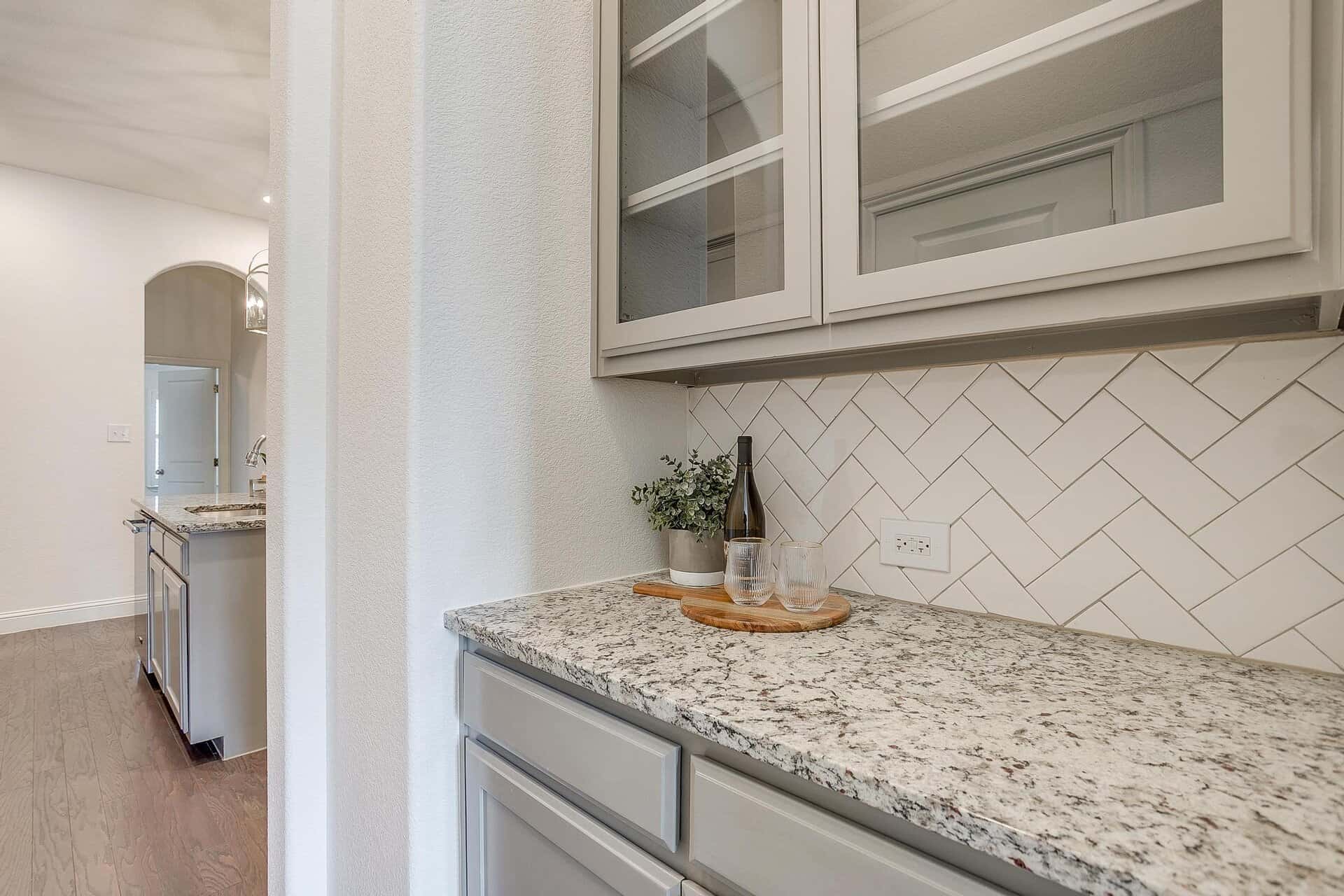 An image that shows 301 Bluestem Ln (5 Of 42)