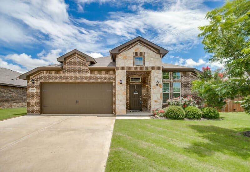 An image that shows 2529 Silver Fox Trail (5 Of 58)
