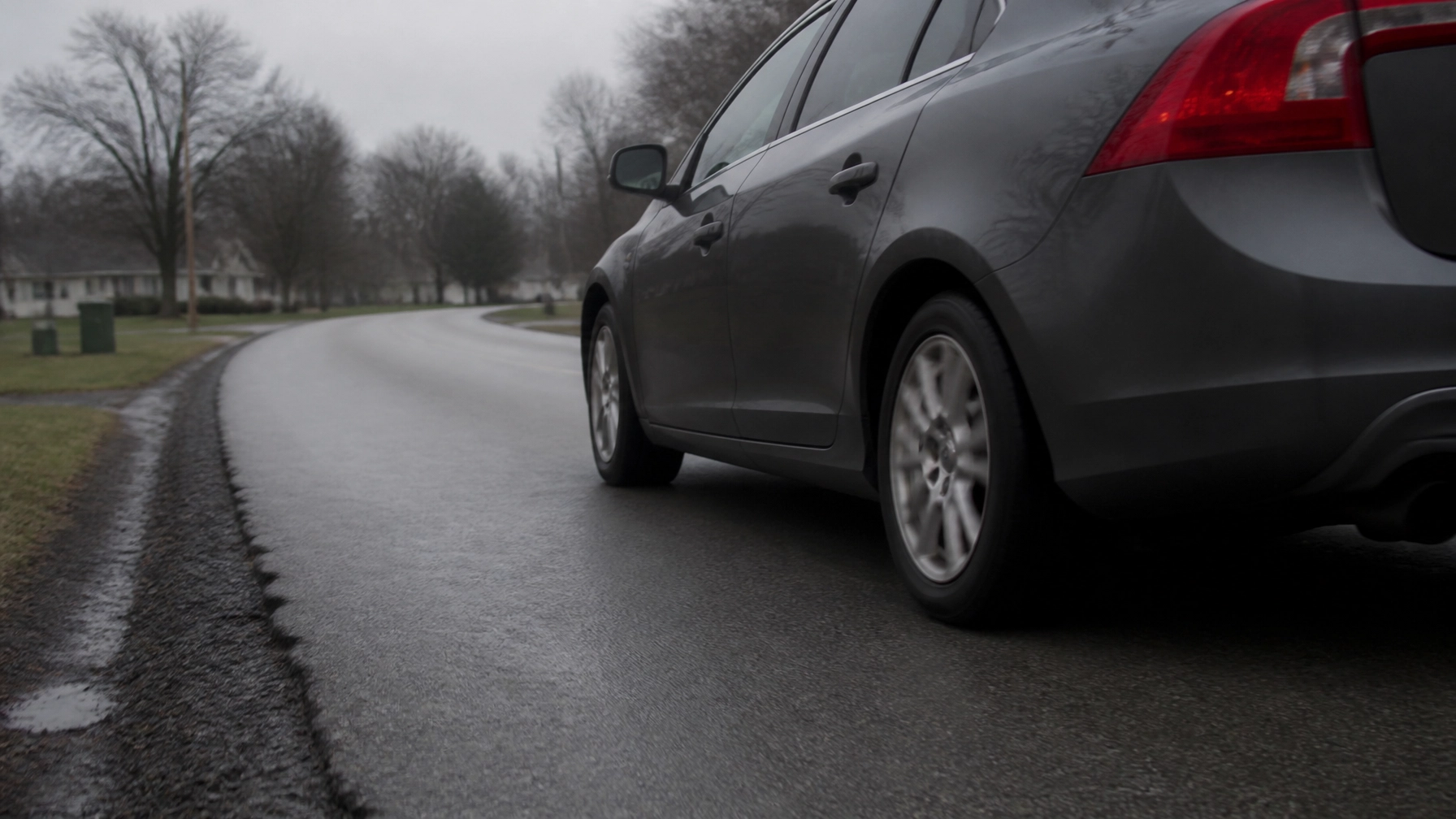 How to Choose the Best Tires for Your Ohio Commute (Budget vs. Premium Tiers Compared)