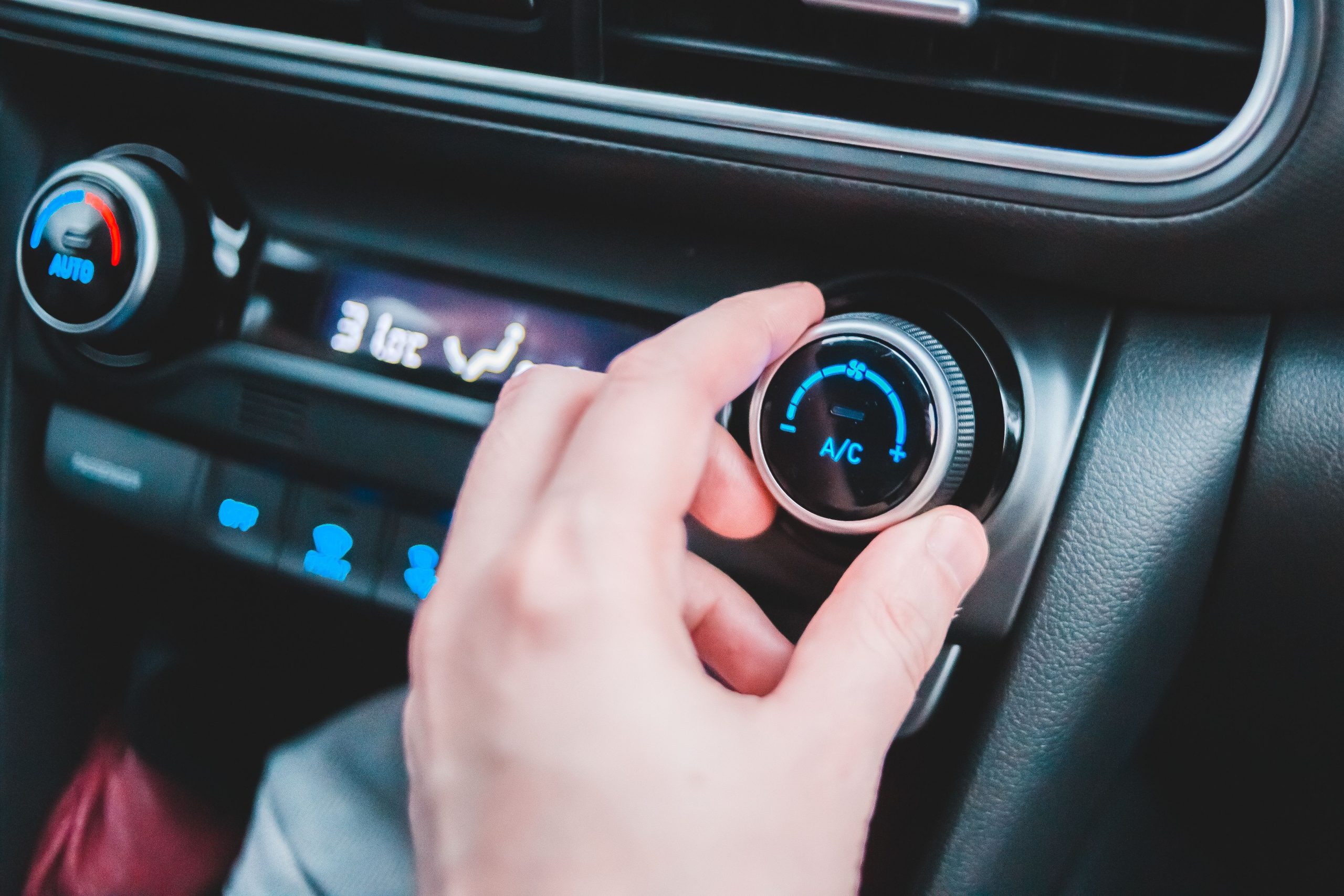 Why Is My Car’s A/C Blowing Warm Air? Common Causes for Youngstown Drivers