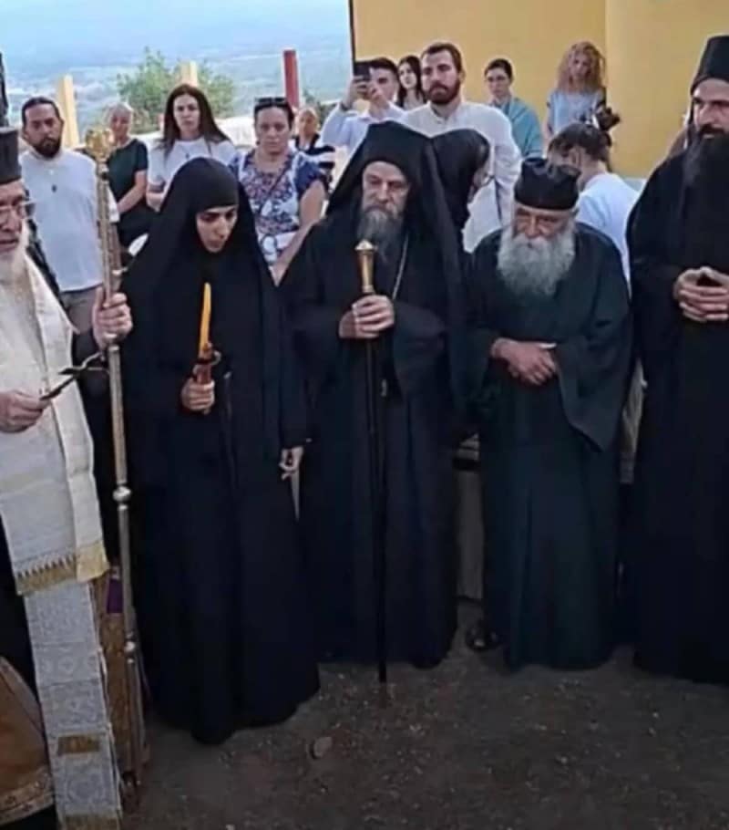 «Δεν γνώριζα τον Χριστό, τώρα δεν αλλάζω με τίποτα αυτή τη ζωή» λέει η 23χρονη TikToker που έγινε μοναχή 3 screenshot 2024 09 07 at 16.12.46