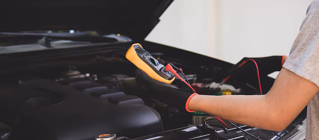 technicians-inspect-car-s-electrical-system