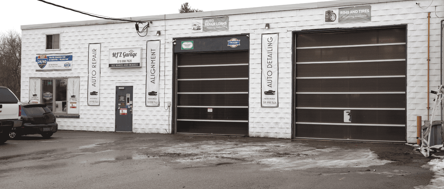 Auto repair shop with garage doors at MJZ Garage in auto service center.