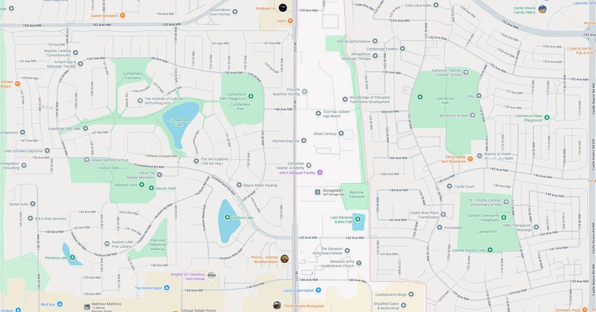 Map of Sunset Park with streets, parks, and landmarks.