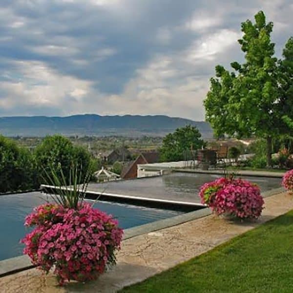 An image that shows May Spa Covers