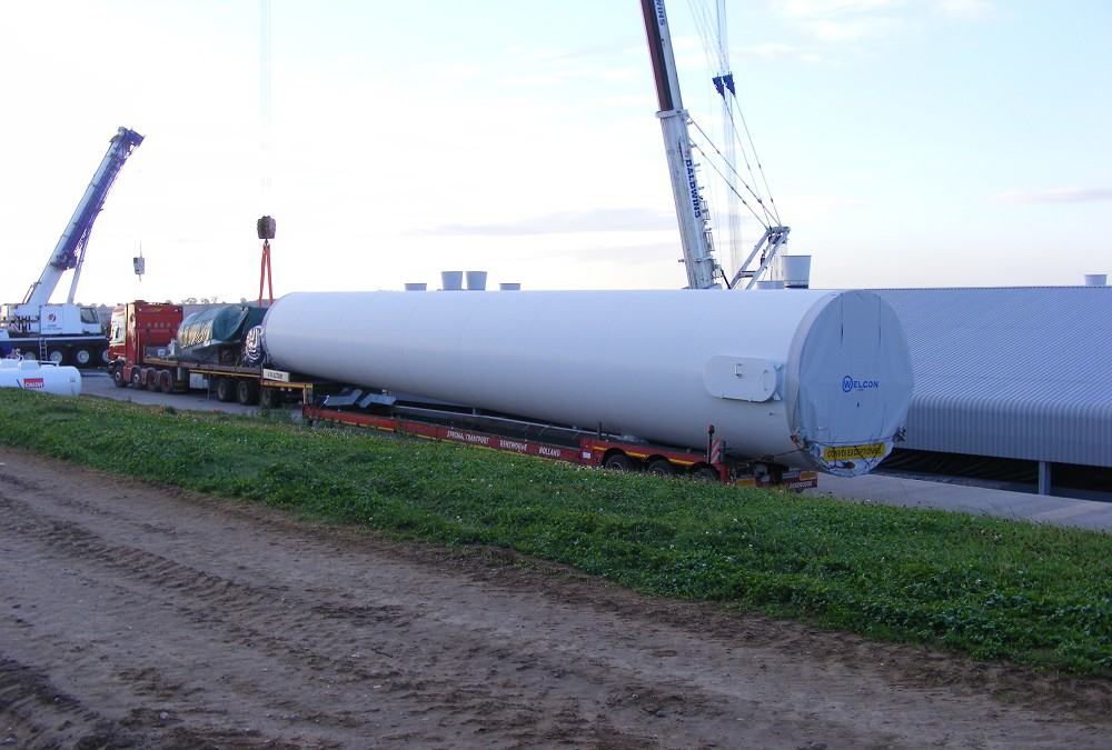 Installing the lower wind turbine tower section