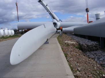 renewables first - Baulker Farm wind turbine blades