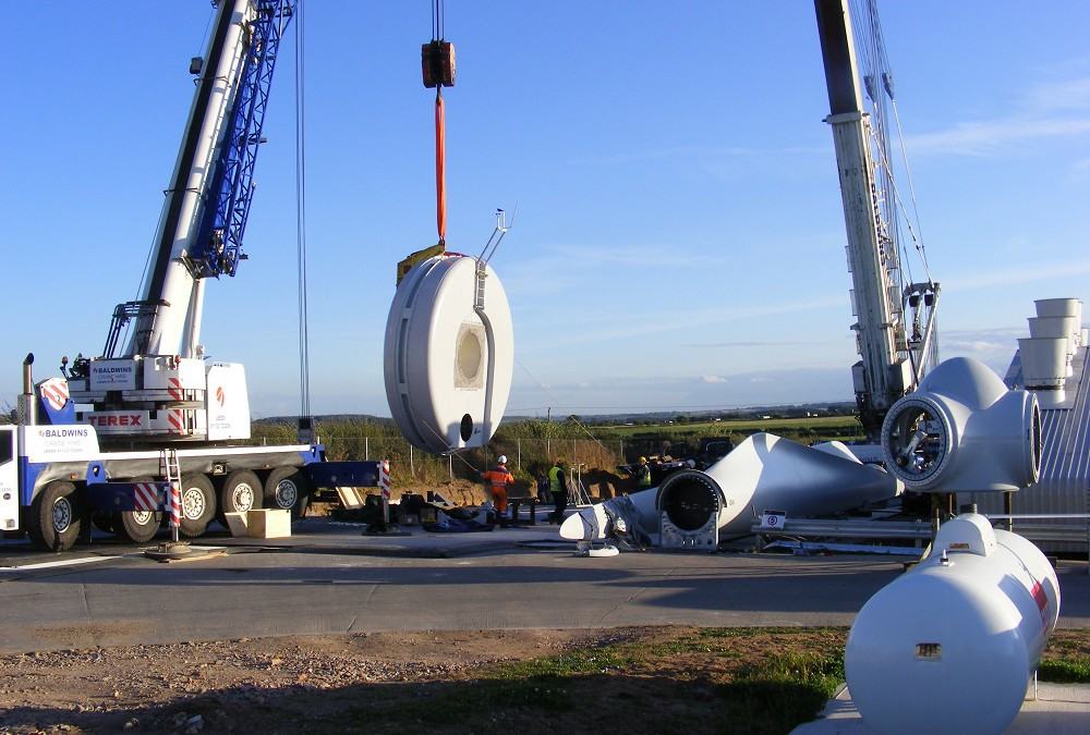 Wind turbine generator lifted into place