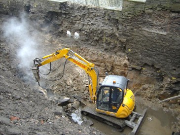 Renewables First - New Mills Archimedes screw 