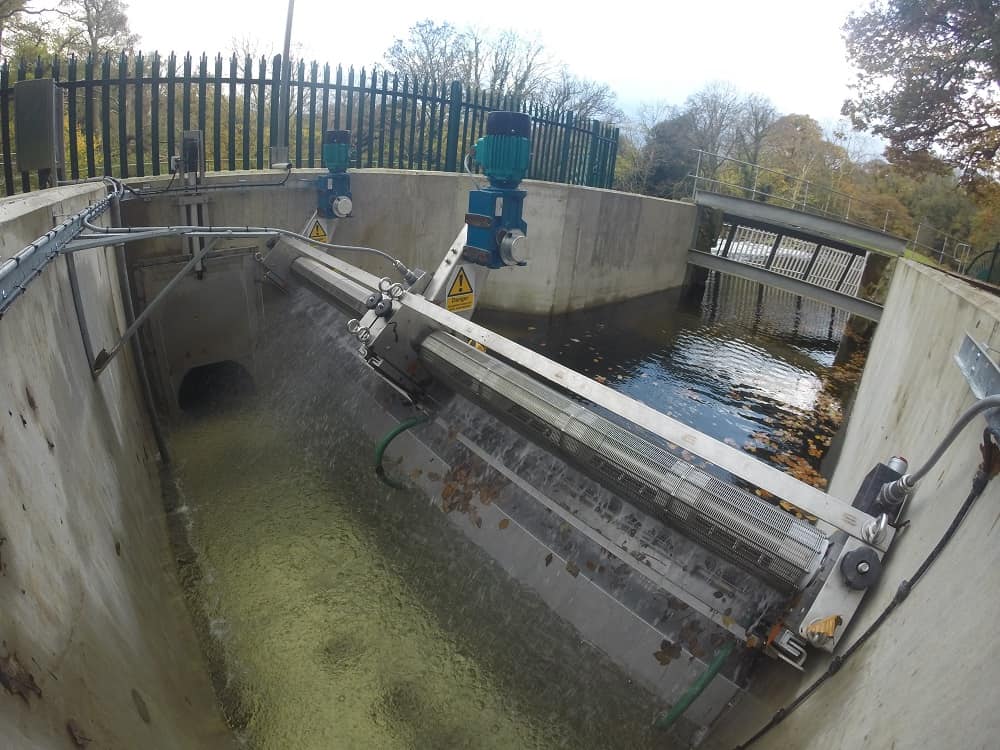GoFlo travelling water screen - Renewables First
