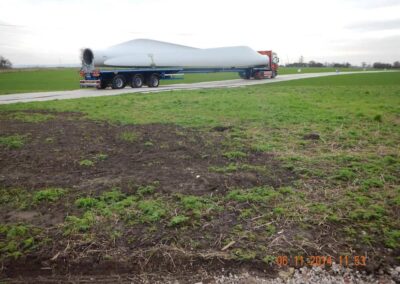 9.5 Blades being delivered