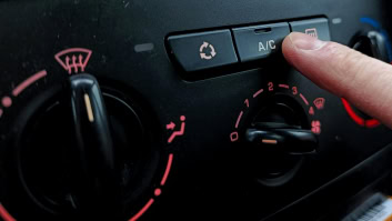 Automotive climate control system with A/C and defrost functions.
