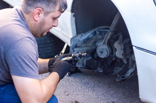  Brake Pads vs. Brake Rotors: Key Differences and Maintenance Tips