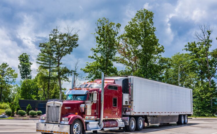  The Real Cost of Downtime: Why Mobile Semi Truck Repair is a Game-Changer for Local Fleets