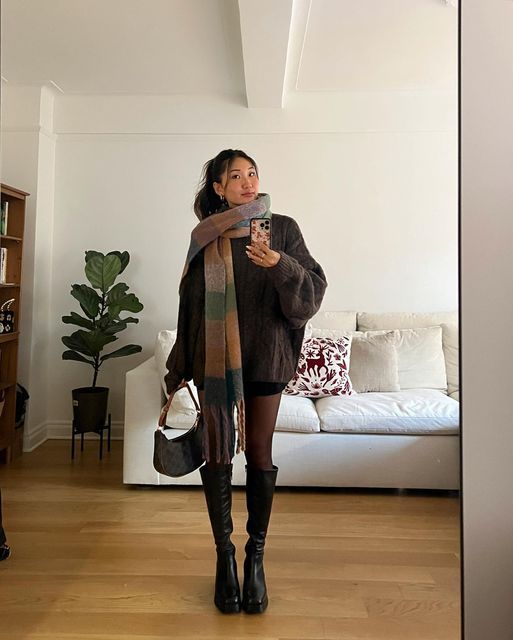 What To Wear On A First Date In Winter: 26 Cozy Winter First Date  Outfit Ideas