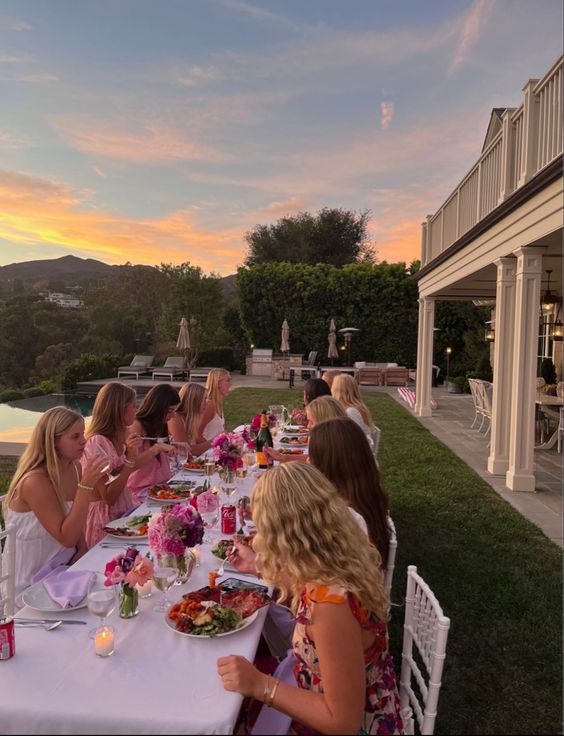 22 Insanely Fun 19th Birthday Party Ideas For The Best Time
