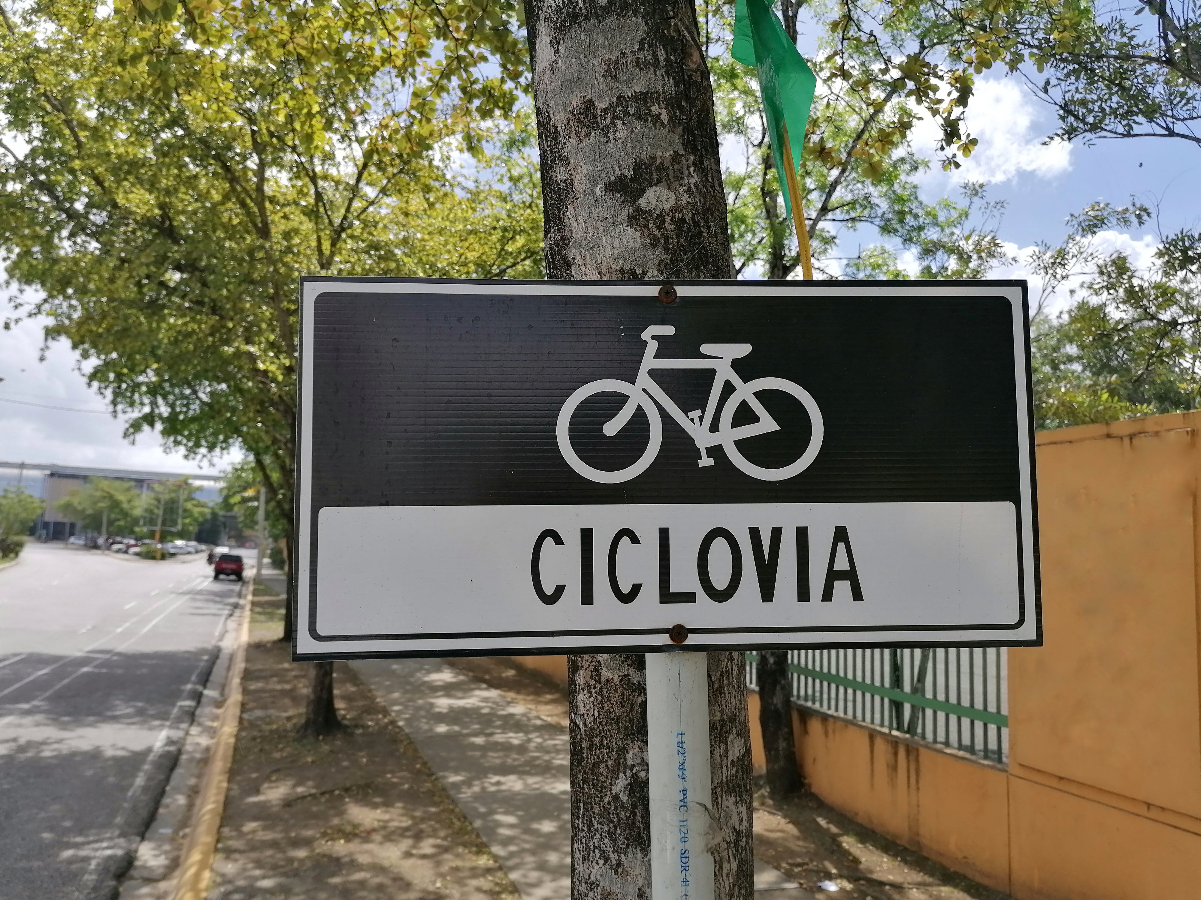 Beneficios del Ciclismo en República Dominicana: Salud, Familia y Futuro Sostenible