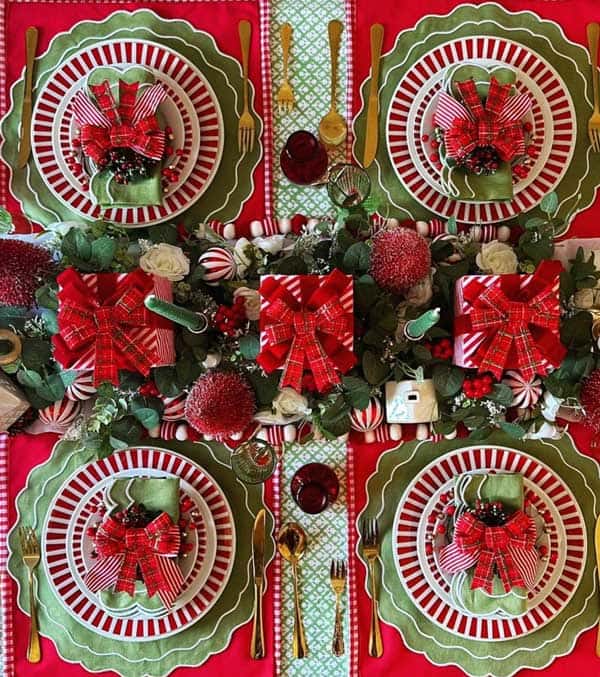26 Christmas Table Setting Ideas for A Festive Party