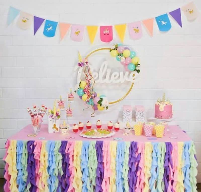 Unicorn party decor
