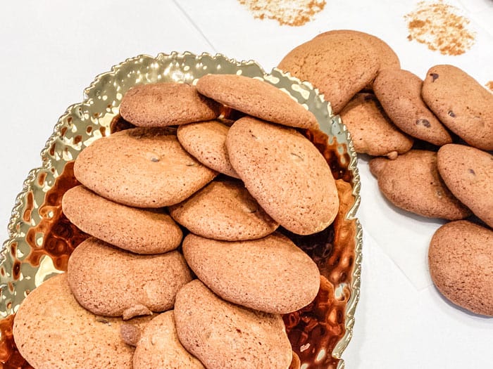 Soft & Chewy Chocolate Chip Cookies