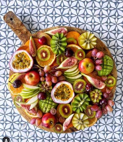 30 Stunning Fruit Platter Designs For All Occasions