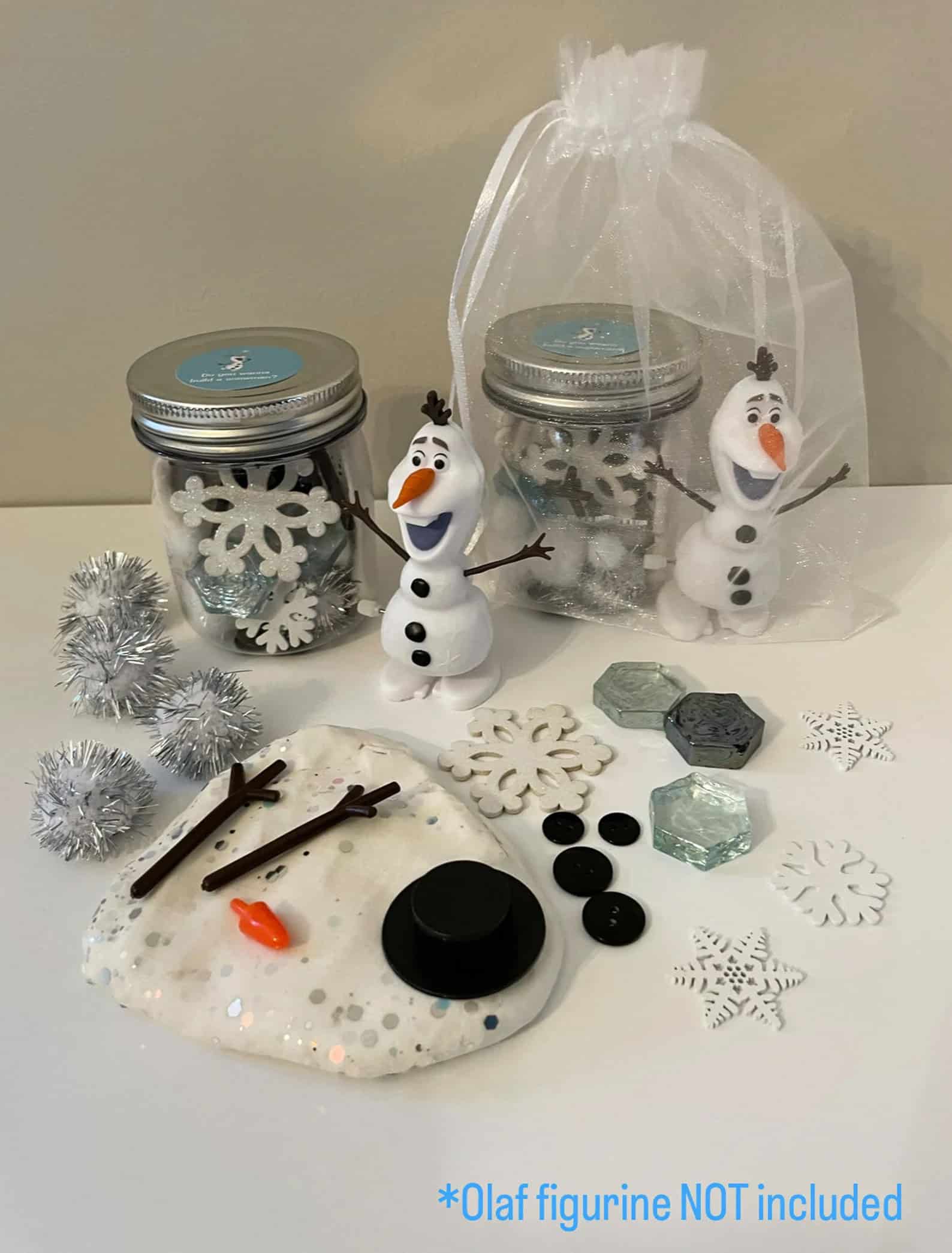 Build a Snowman Playdough Jars,