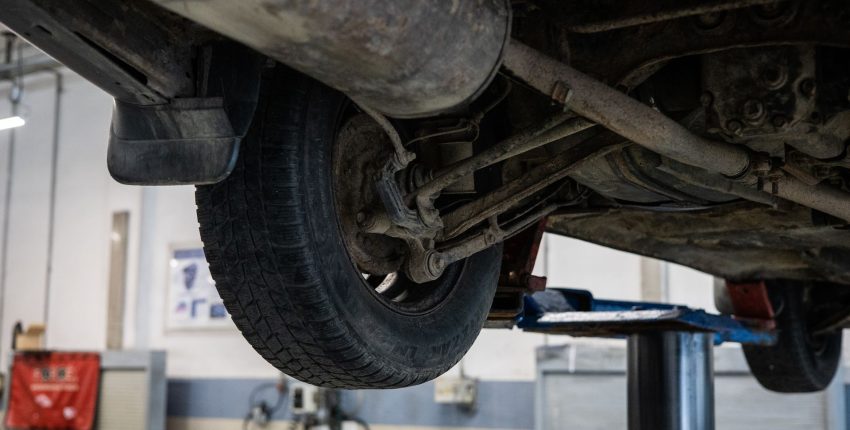 Car wheel alignment to stop shaking at highway speed