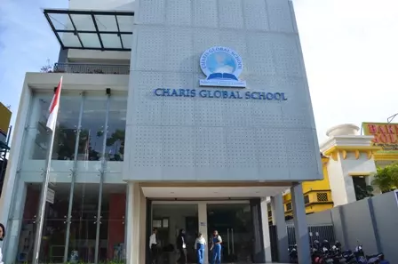Charis Global School