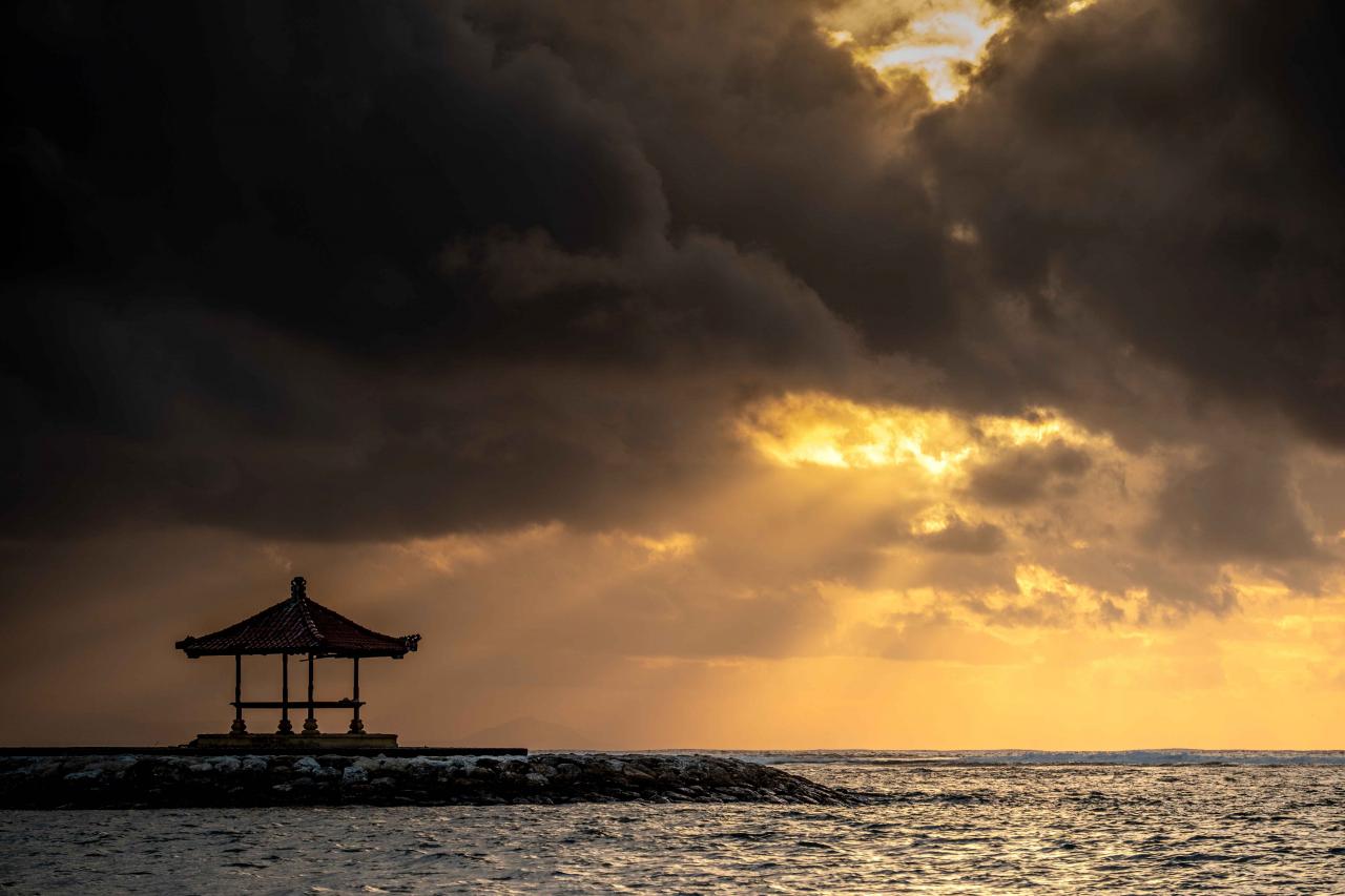 Sunrise di Pantai Sanur, Bali, Denpasar