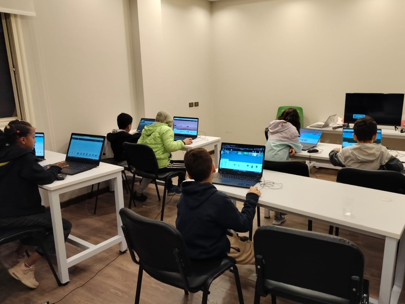 How learn programming and coding for beginners, kids, and someone with no coding experience or background. | Coding and programming academy or course | Learn by join programming and coding school in New Cairo
