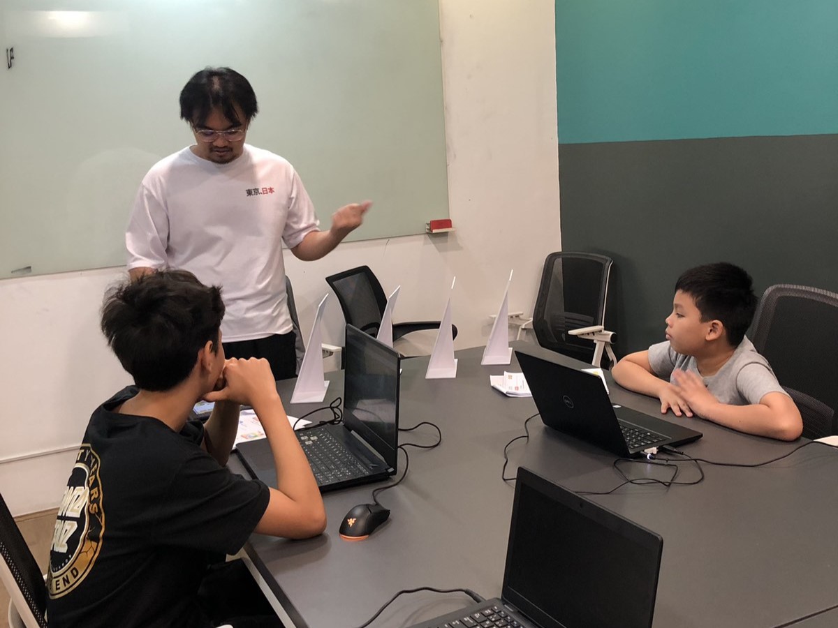 How learn programming and coding for beginners, kids, and someone with no coding experience or background. | Coding and programming academy or course | Learn by join programming and coding school in Katipunan