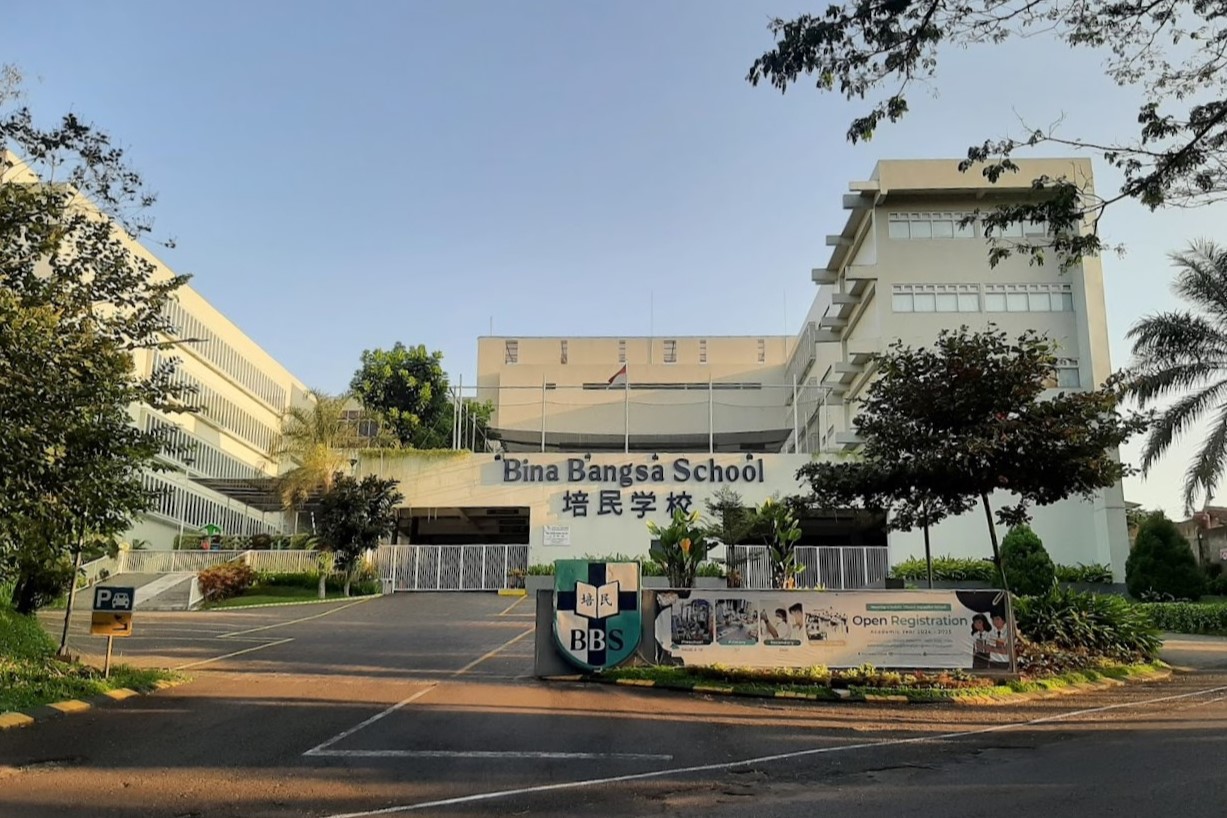 Gedung Sekolah Bina Bangsa School, Sekolah Swasta Terbaik di Semarang | Biaya Sekolah Bina Bangsa School| School Fee Bina Bangsa School