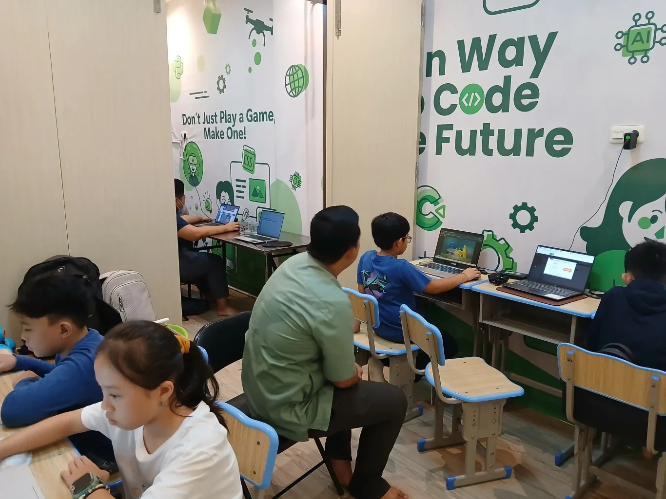 Coding Course in Palembang