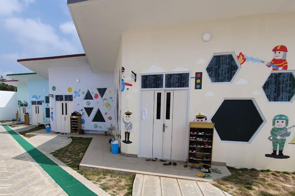 Gedung Sekolahan SD Al Azhar 57 School Jambi | Daftar dan Biaya Sekolah Swasta dan Sekolah Internasional Terbaik dan Terunggul di Jambi