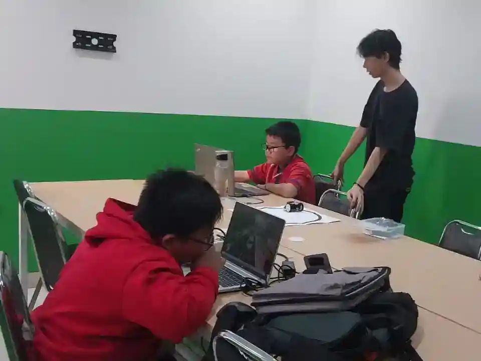 Coding Course in Mekarwangi