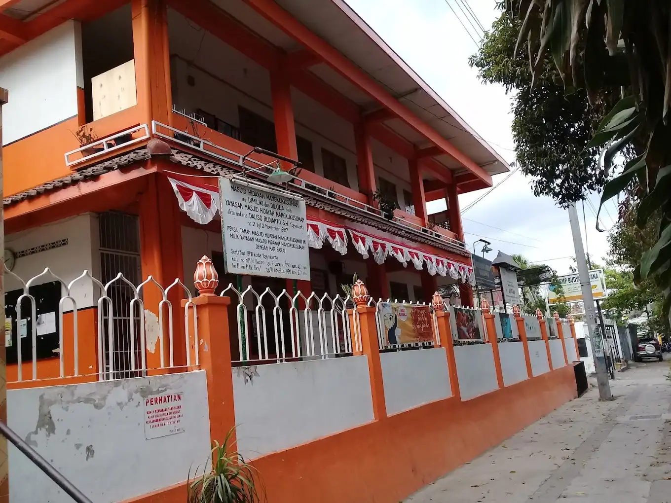 Sekolah Swasta dan Internasional di Yogyakarta

SD JUARA YOGYAKARTA