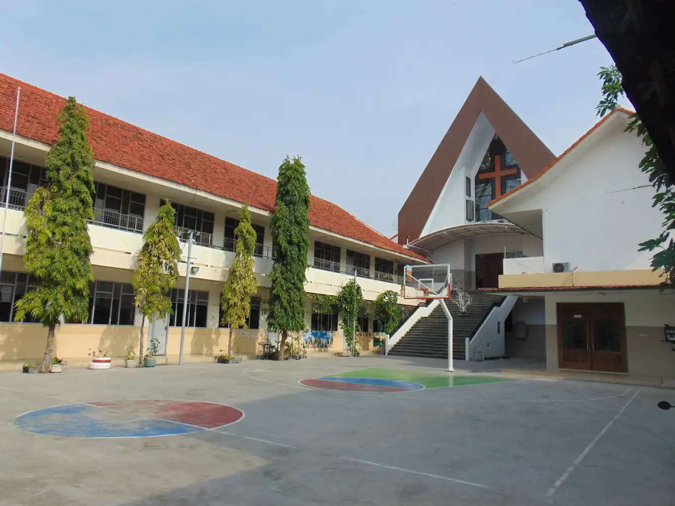 Sekolah Swasta dan Internasional di Jombang

SD Kristen Petra Jombang
