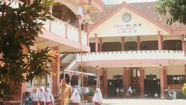 Sekolah Swasta dan Internasional di Jombang

SD Plus Darul Ulum

