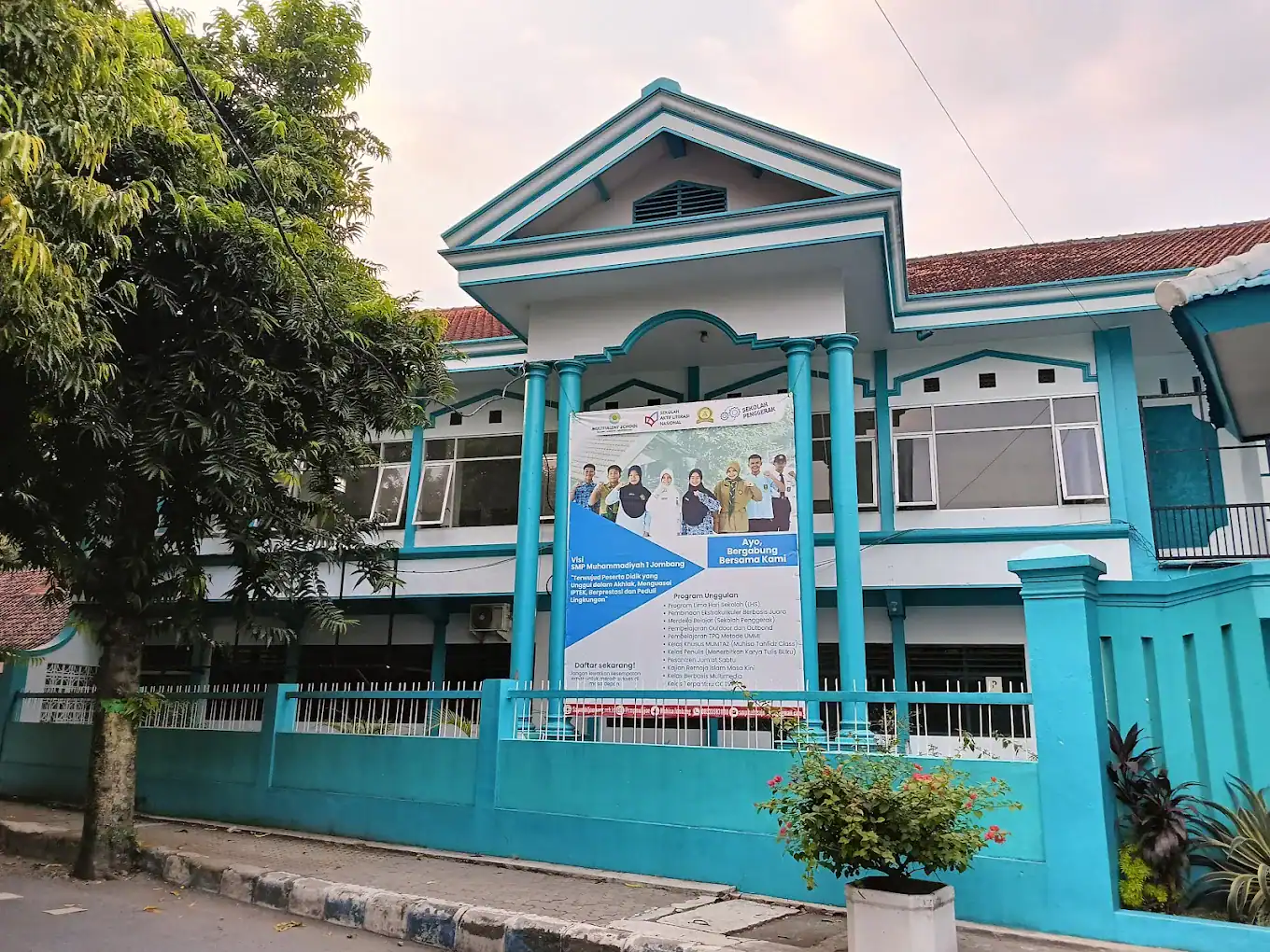 Sekolah Swasta dan Internasional di Jombang

SMP Muhammadyah 1 Jombang